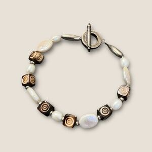 Freshwater Pearl and Wooden Beaded Bracelet